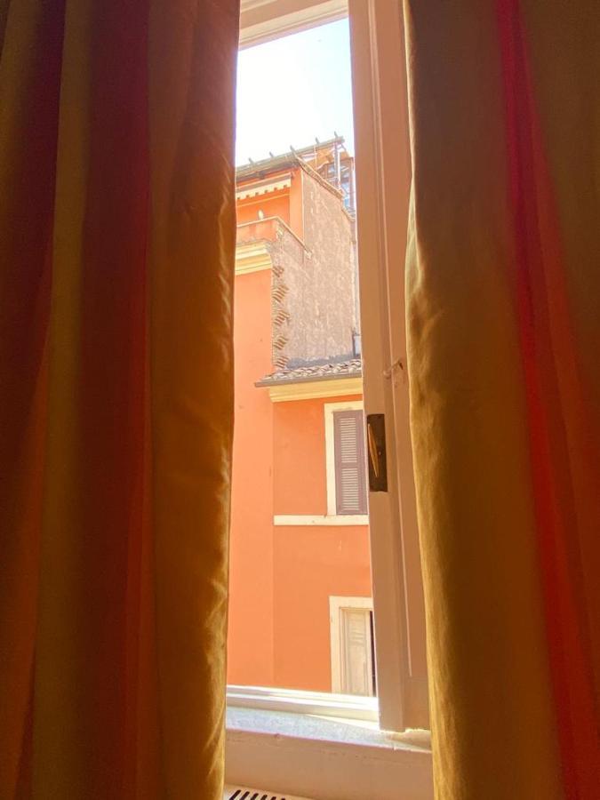 Domus Rome Incantevole Apt Vicino Colosseo Foro Romano Bagian luar foto